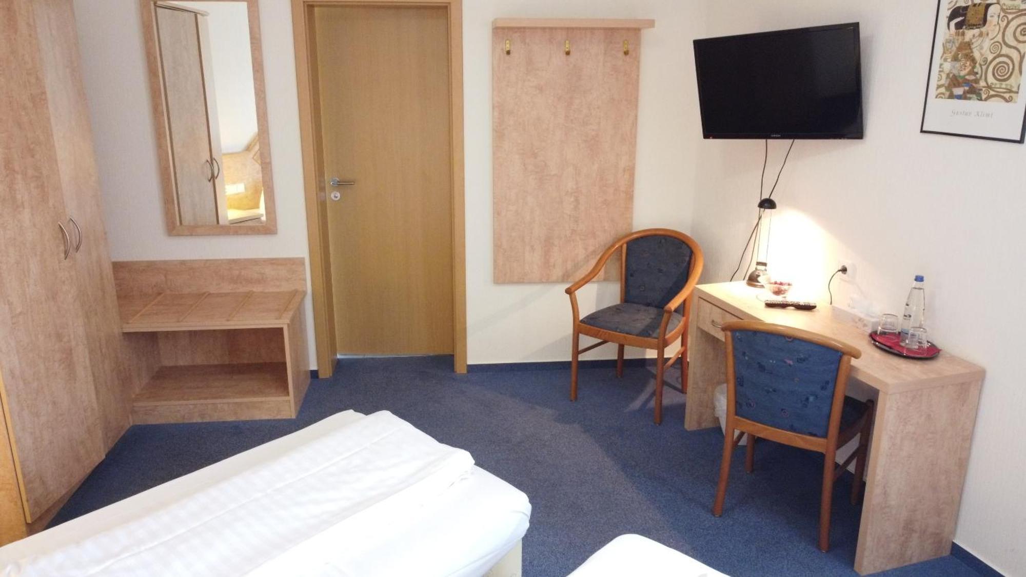 Hotel Sorella Ittlingen Rum bild