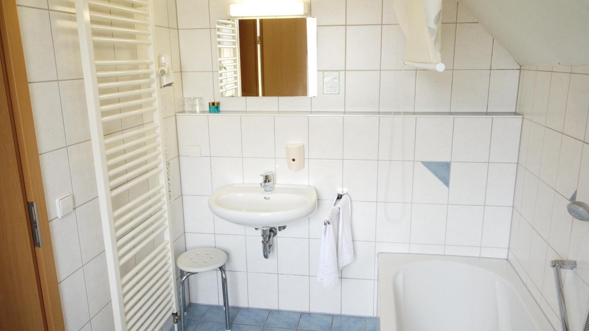 Hotel Sorella Ittlingen Rum bild
