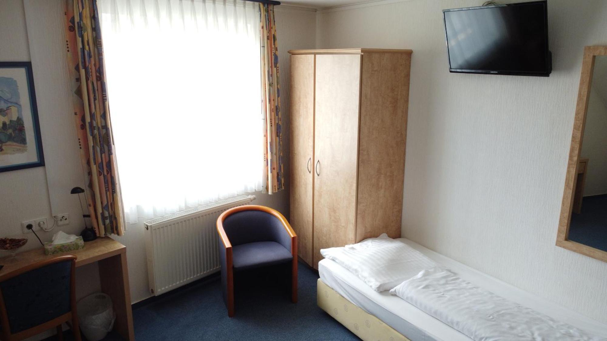 Hotel Sorella Ittlingen Rum bild